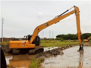 Excavadoras Caterpillar 320 GX (Brazo Largo) (Guayaquil)