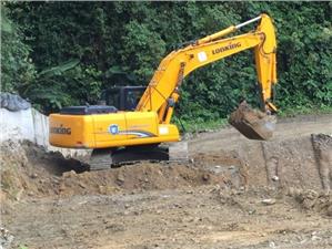 Excavadoras lonking CDM6240 (Loja)