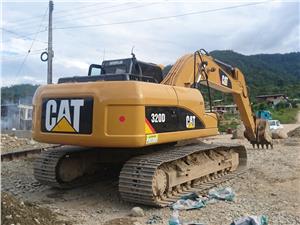 Excavadoras Caterpillar 320 DL (Yanzatza)